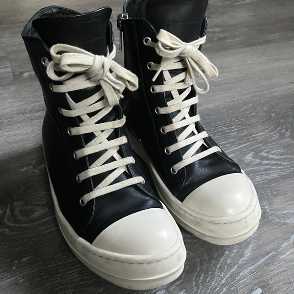 RICK OWENS rubber toecap high-top sneakers. Made in Italy 100% Calf leather - Picture 2 of 10